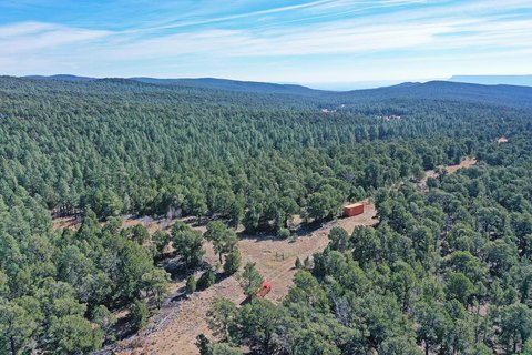 35 Acres in Pecos Mountains