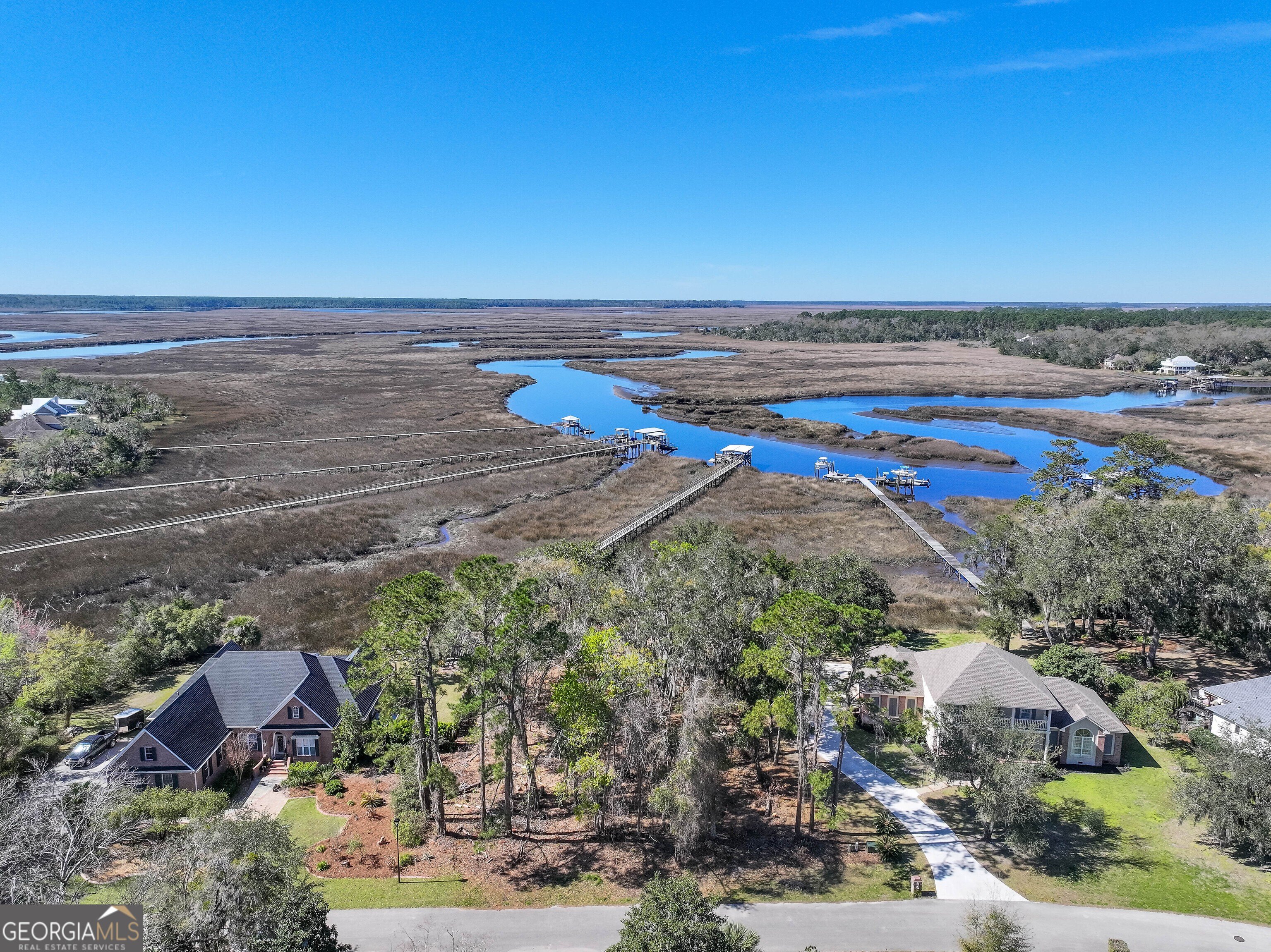 Waterfront Lot in St. Marys
