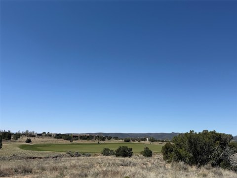 LAND - Santa Fe, NM
