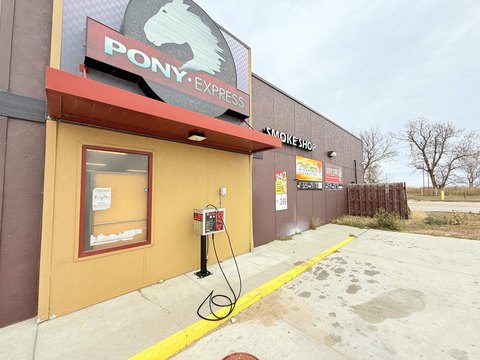 Rosalie, NE Gas Station