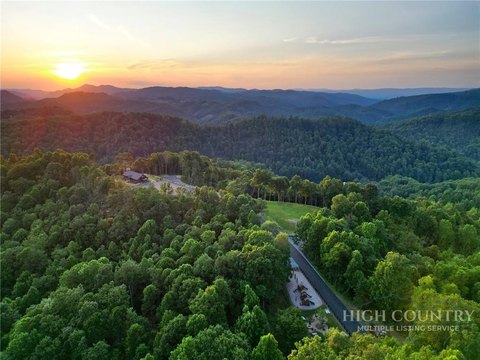 LAND - Elk Park, NC