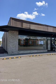 Retail and Office Suites