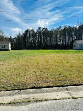 Residential Lot in Pinewood Subdivision