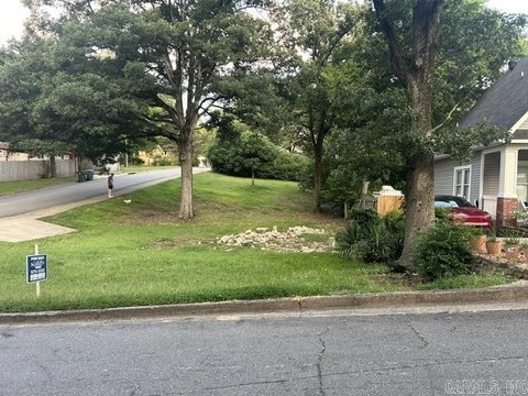 LAND - Little Rock, AR