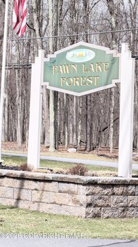Land, Lackawaxen, PA