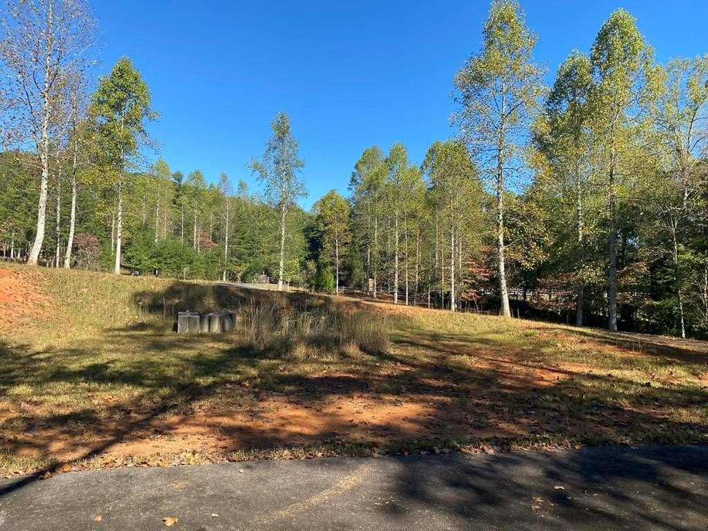 Ready-to-Build Lot Near Lake Nottley