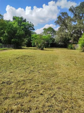 Land, TAMPA, FL