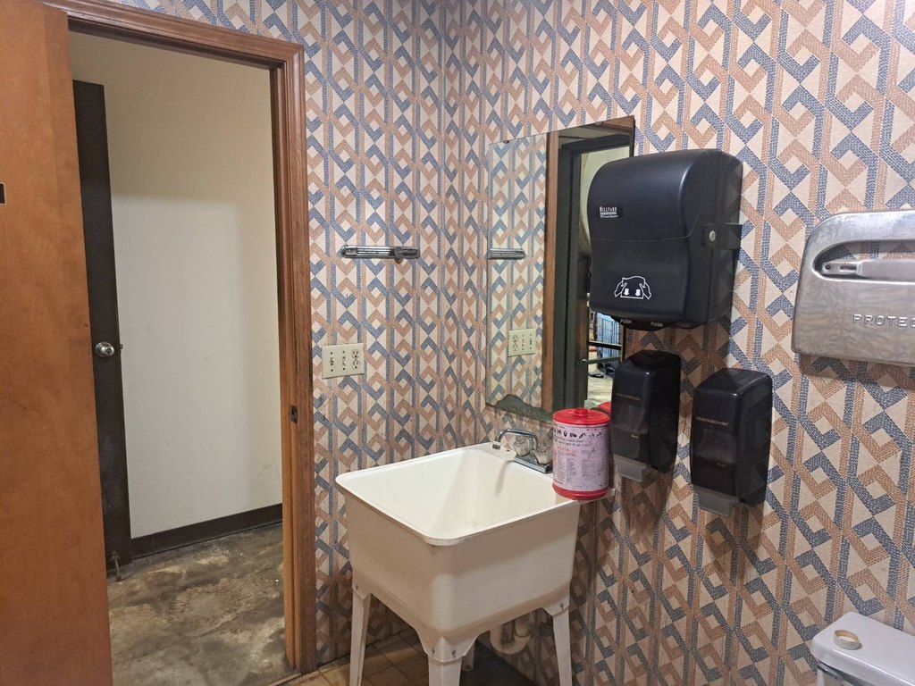 Picture 43