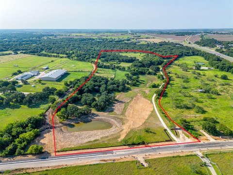 43 Acre Ranch in Grandview