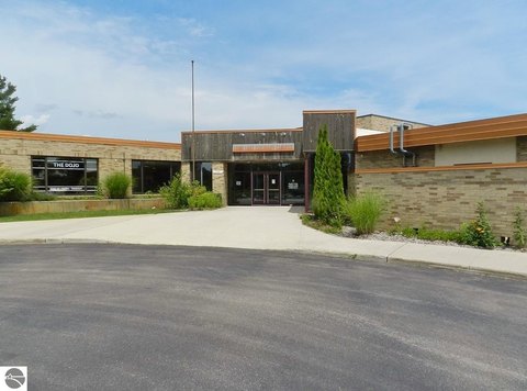 Cooperative Campus Lease Space