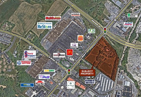 Commercial Land on Signalized Corner