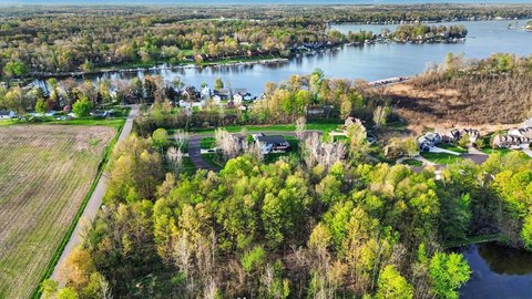 LAND - Watervliet, MI