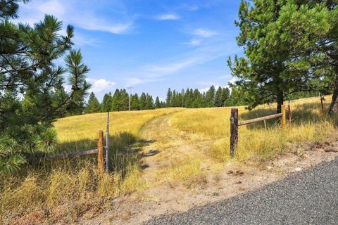 LAND - Chattaroy, WA