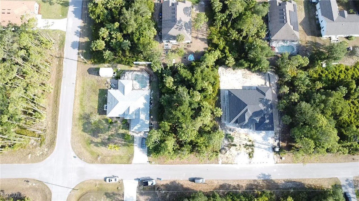 Buildable Lot in Growing Area
