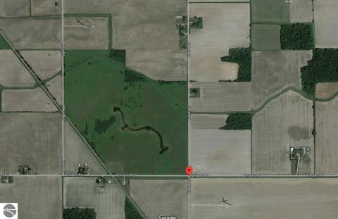 Hunting Land with Building Split