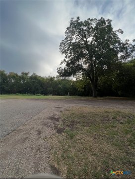 Vacant Lot in Seguin, TX