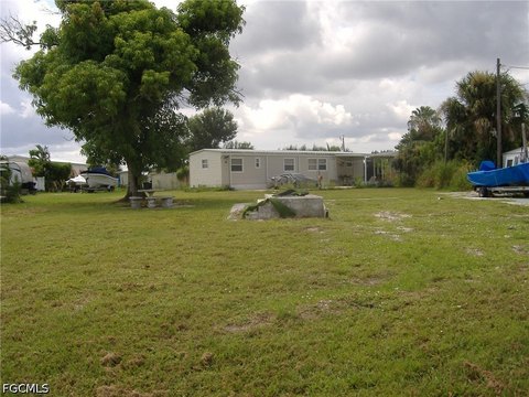 Land, St James City, FL
