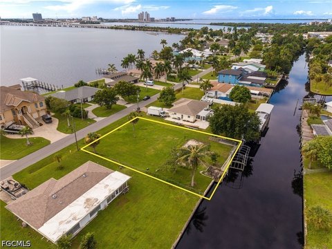 Land, North Fort Myers, FL
