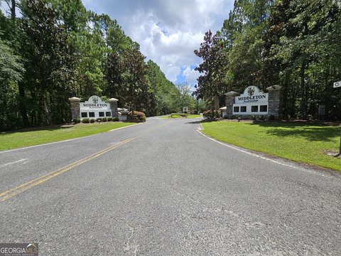 Wooded Lot in White Oak, GA