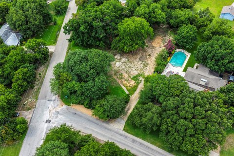 LAND - Dallas, TX