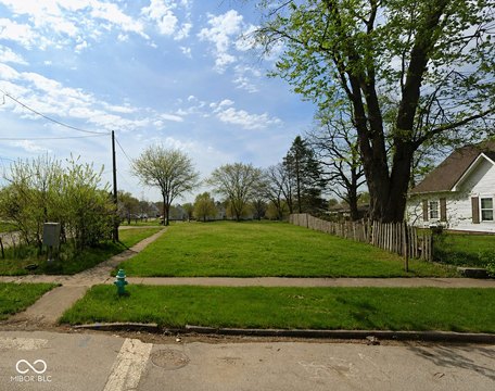 LAND - Indianapolis, IN