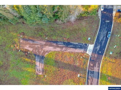 Multi-Family Duplex Lot