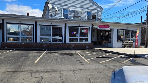 Retail Space in High Exposure