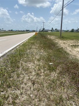 Cleared Commercial Vacant Lot
