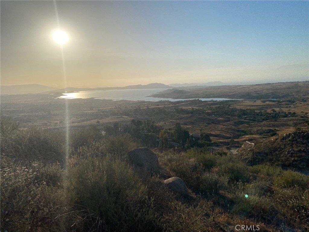 Lake Mathews Land For Sale