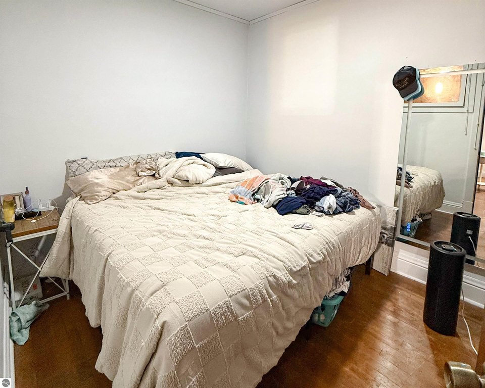 Picture 7