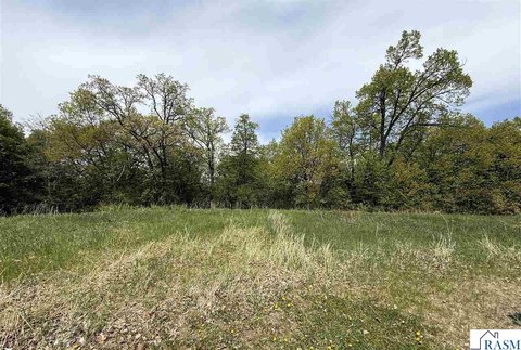 LAND - New Ulm, MN