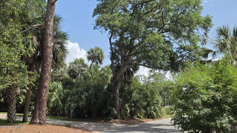 LAND - Fripp Island, SC