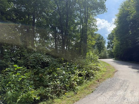 Land, Clyde, NC