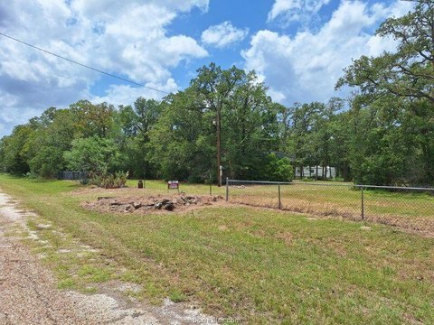 Wooded Lots Near Lake Somerville