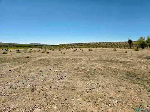 Land, Caballo, NM
