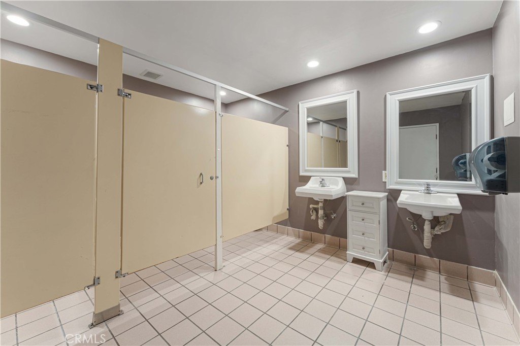 Picture 12