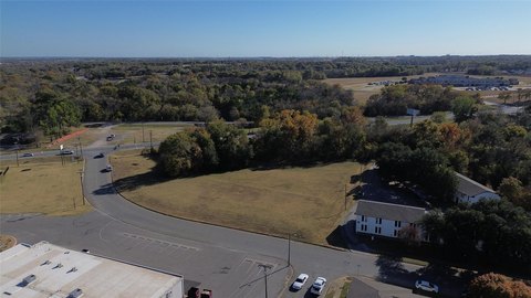 Prime Commercial Development Land