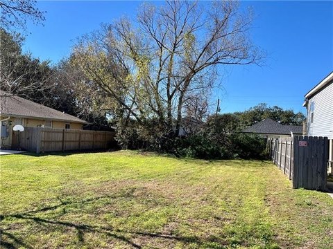 Vacant Lot in Gentilly