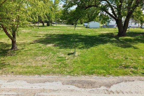Residential Lots in Pacific Junction
