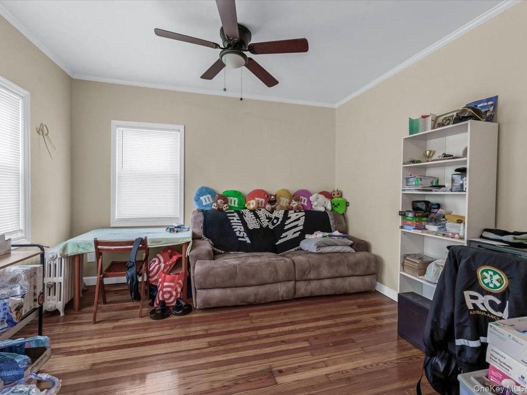 Picture 16