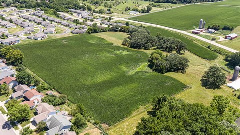 Agricultural Land with Development Options