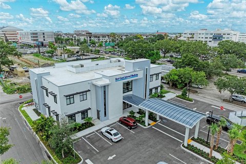 First-Floor Build-to-Suit Office Suites