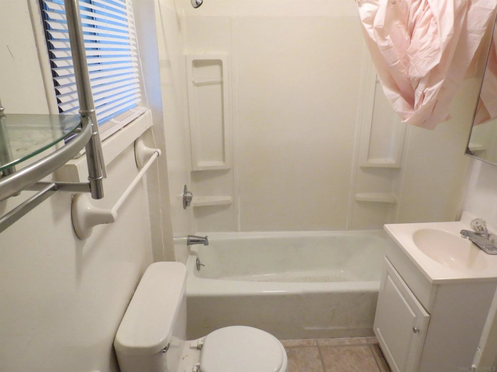 Picture 30