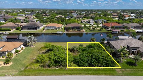 Waterfront Lot in South Gulf