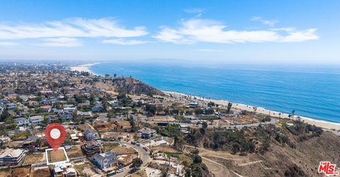 Land, Los Angeles, CA