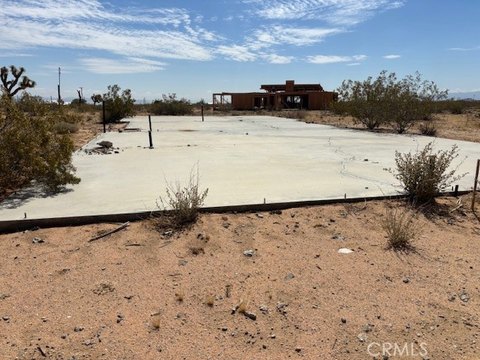 Landers Land with Paid Water Meter