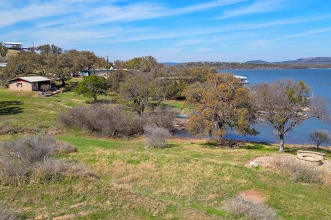 Unrestricted Waterfront Lot on Buchanan