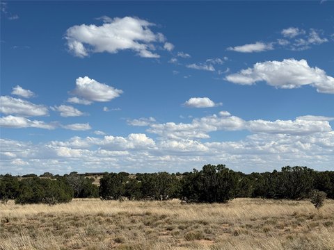 LAND - Santa Fe, NM