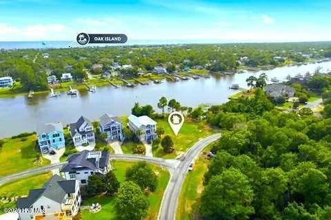 LAND - Southport, NC