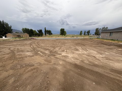 Residential Land Near Golf Course